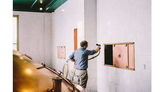 Cheers Images DamianMcConn08449